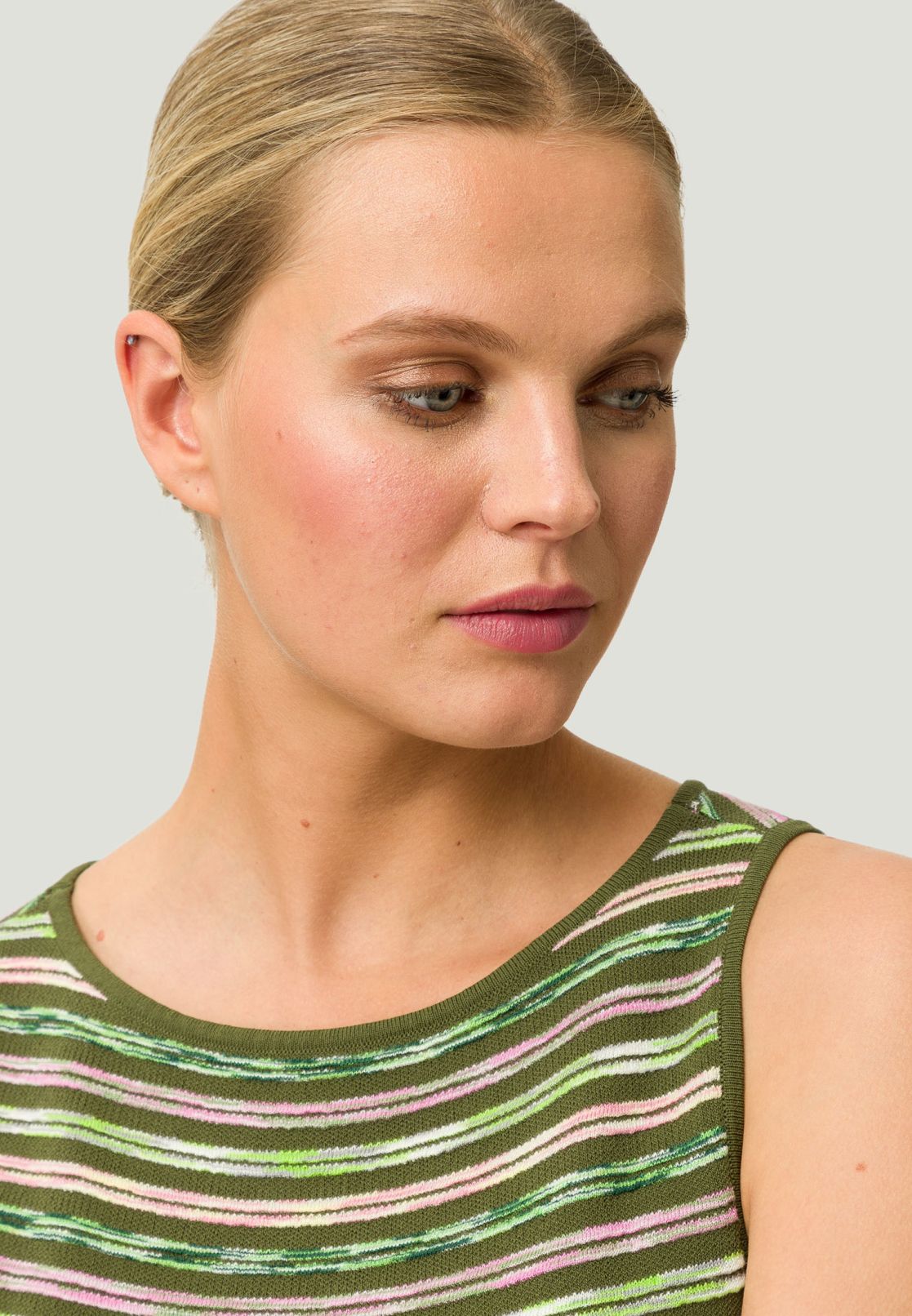 Stricktop gestreift