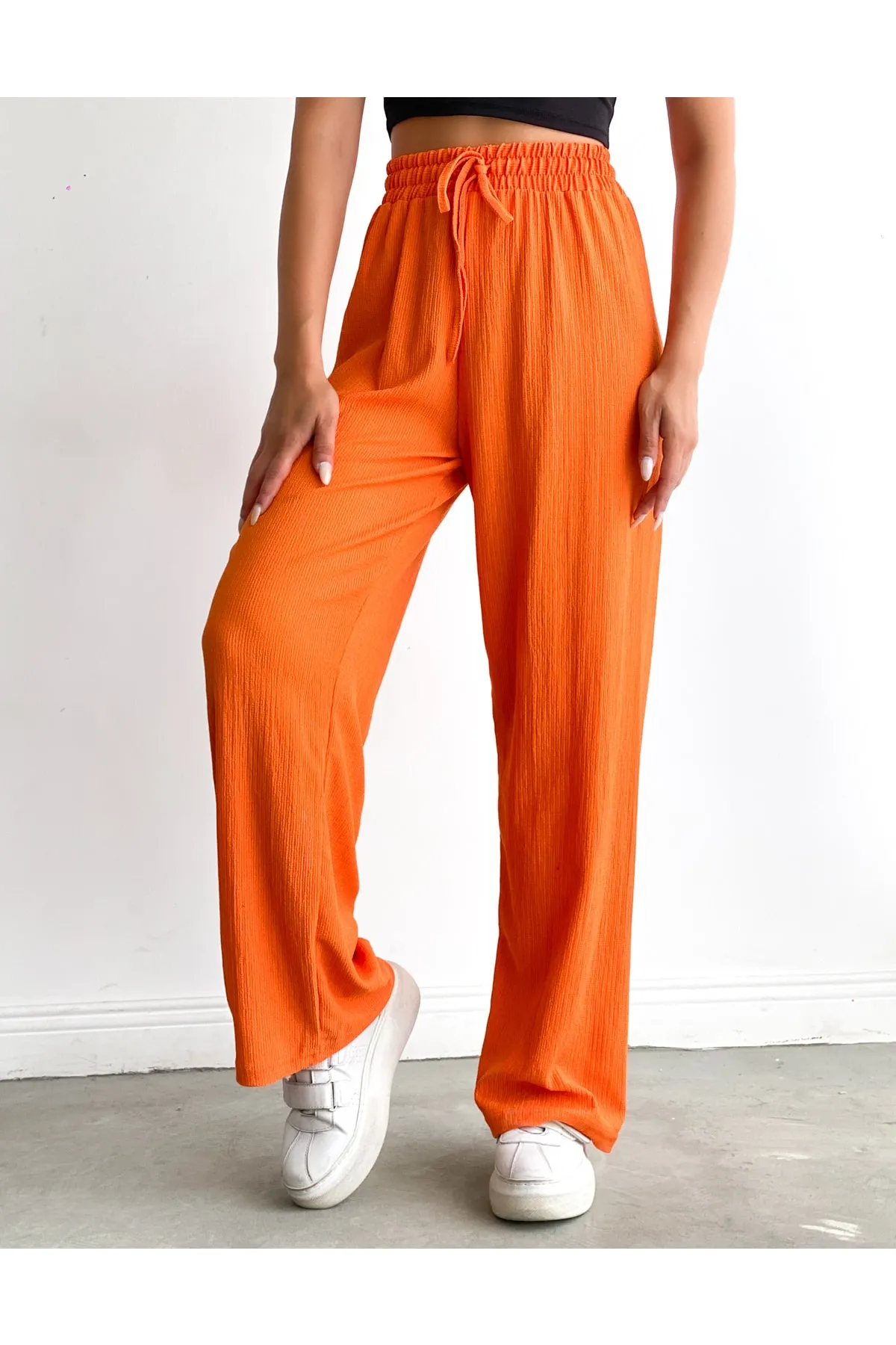 BEJNA  Orangefarbene Palazzo-Hose mit elastischem Bund für Damen