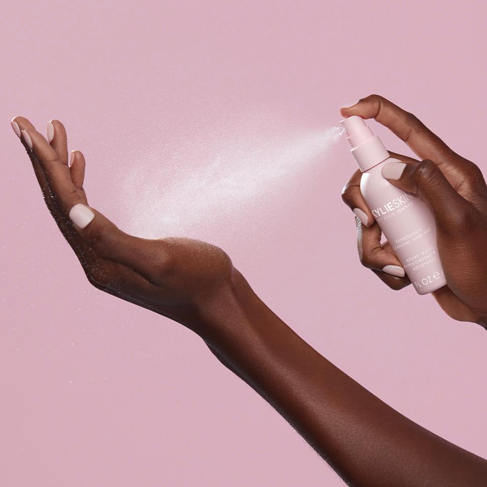 Refreshing & Cleansing Hand Mist