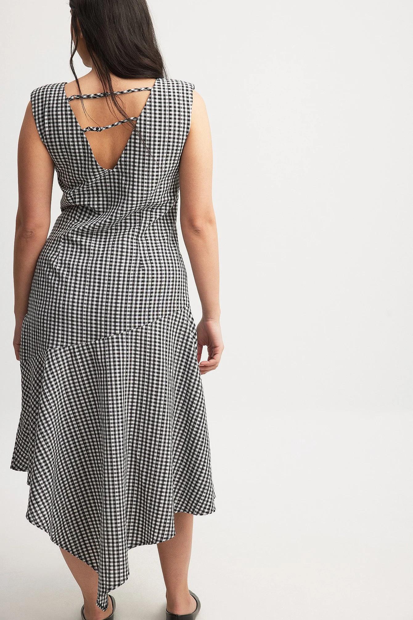 Gingham Sleeveless Midi Dress