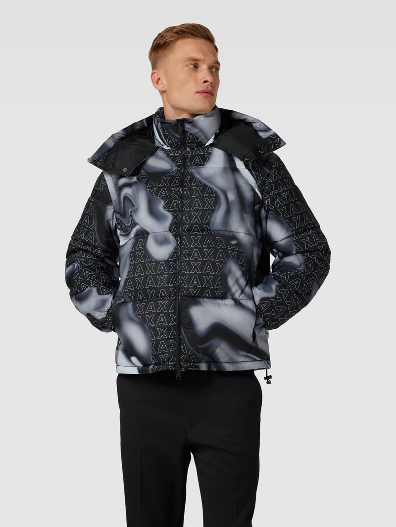 Steppjacke mit Allover-Print in schwarz