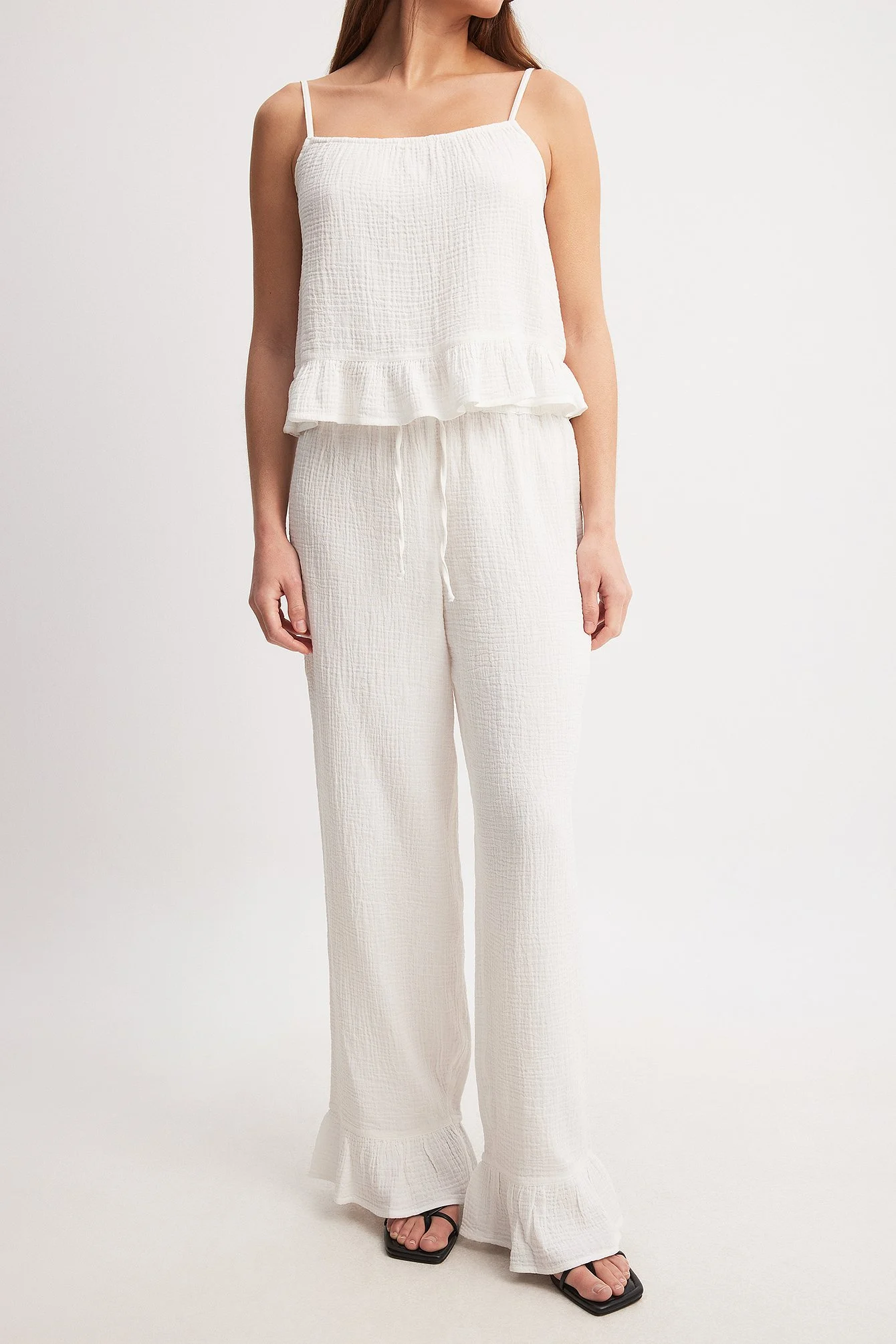 Flounce Pants