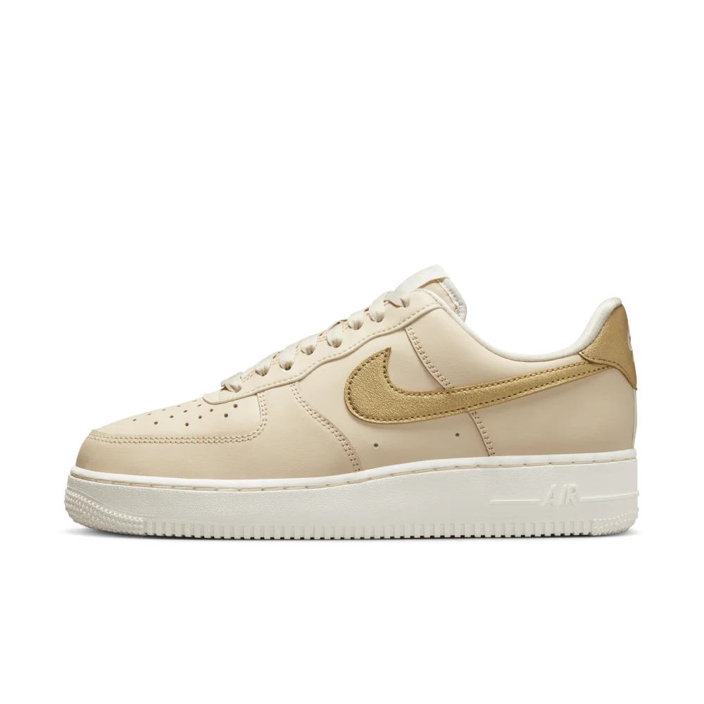 Nike Air Force 1 WMNS Gold 07 DQ7569-102 / braun