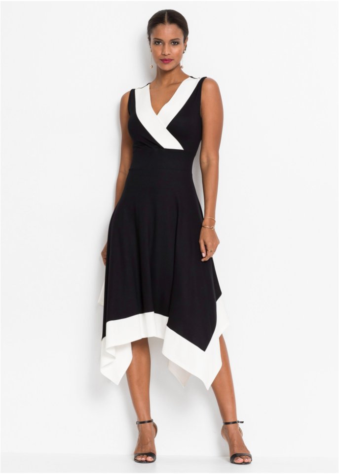 Midikleid mit weitem Rock