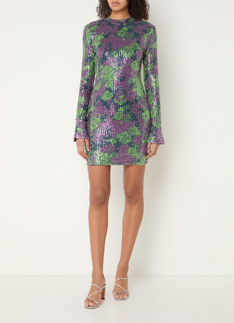 Sukienka mini Jenny z Refined Department, z odkrytymi plecami i cekinami.