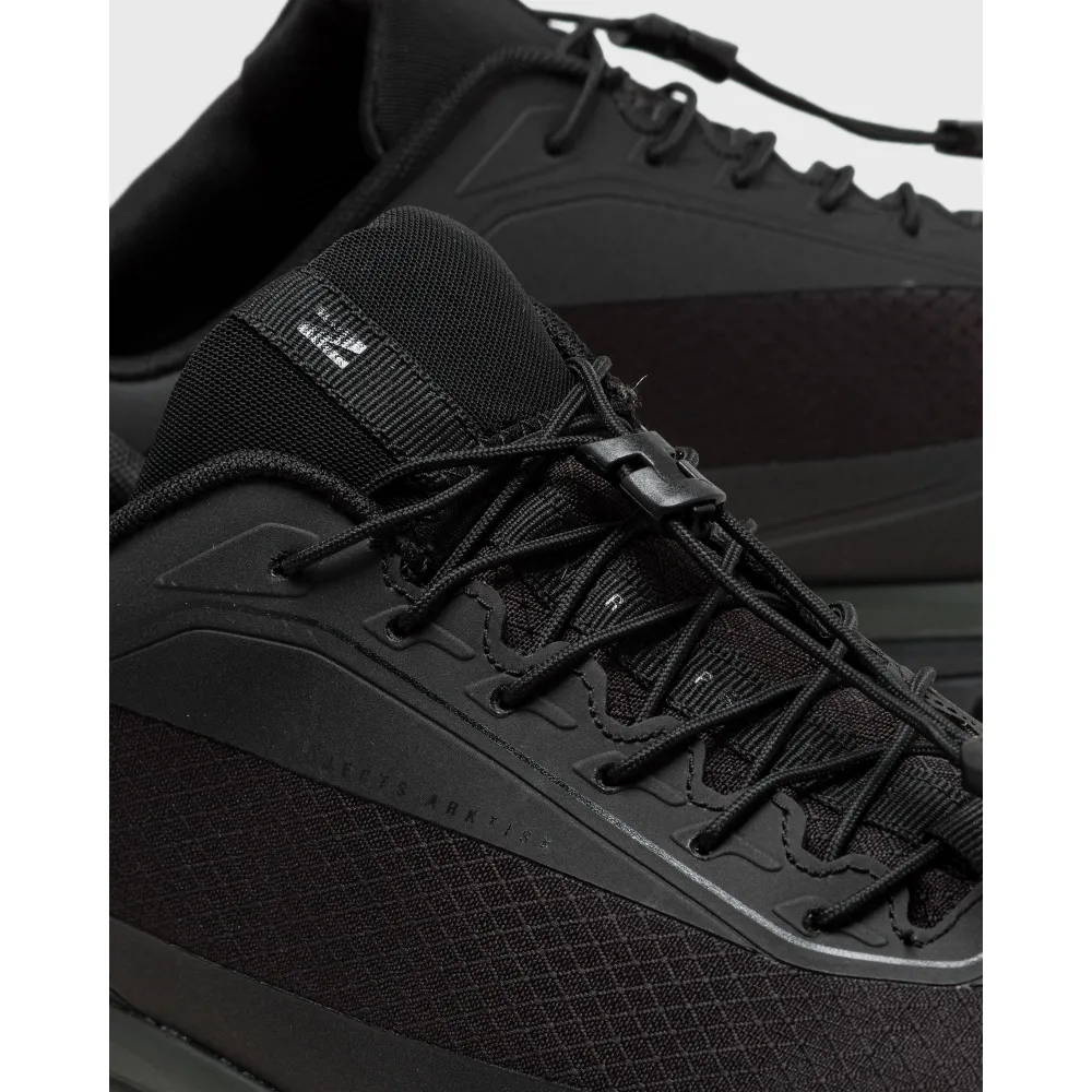 Norse Projects Laced Up Runner V02 NPF01-0008-9999 / schwarz