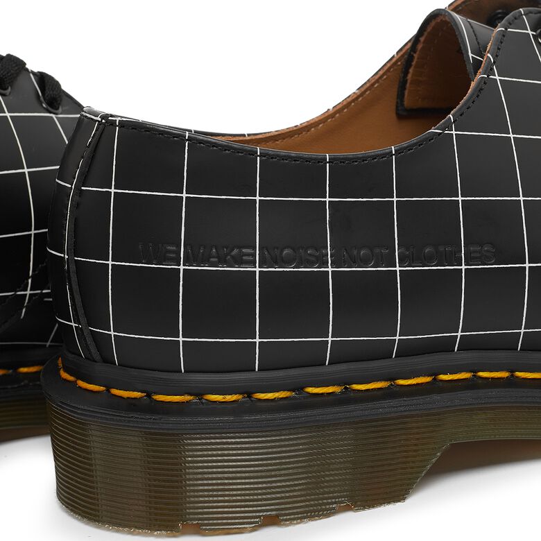 Dr. Martens x Undercover 1461 Check Smooth beige