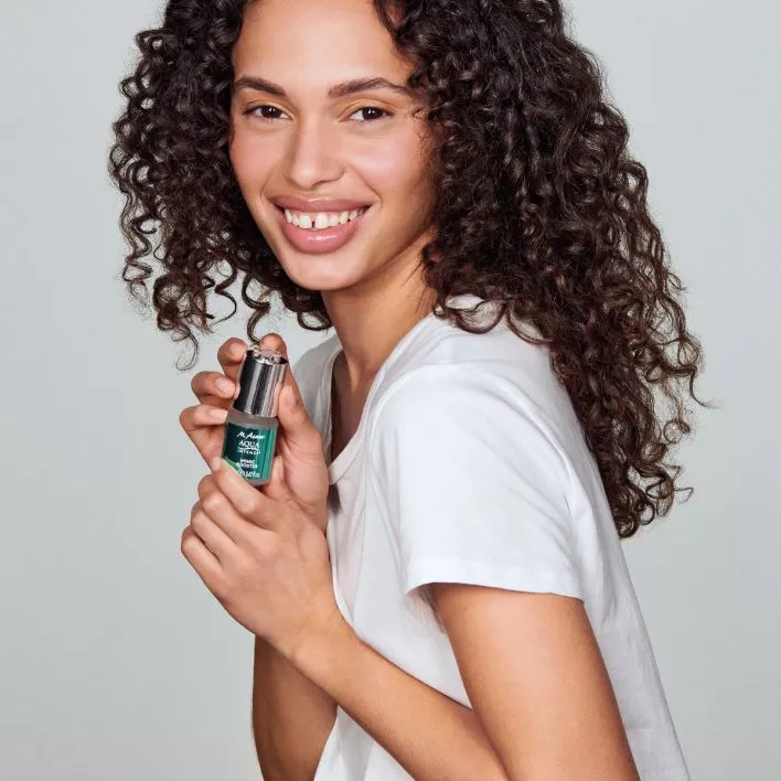 AQUA INTENSE Mimic Booster Serum