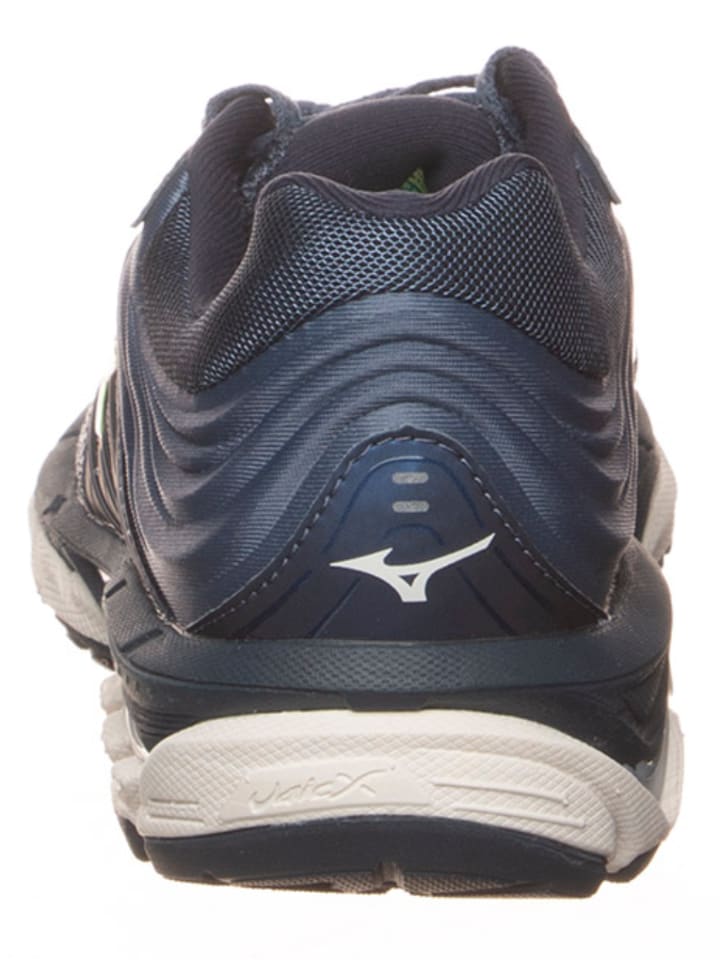 Mizuno Laufschuhe 