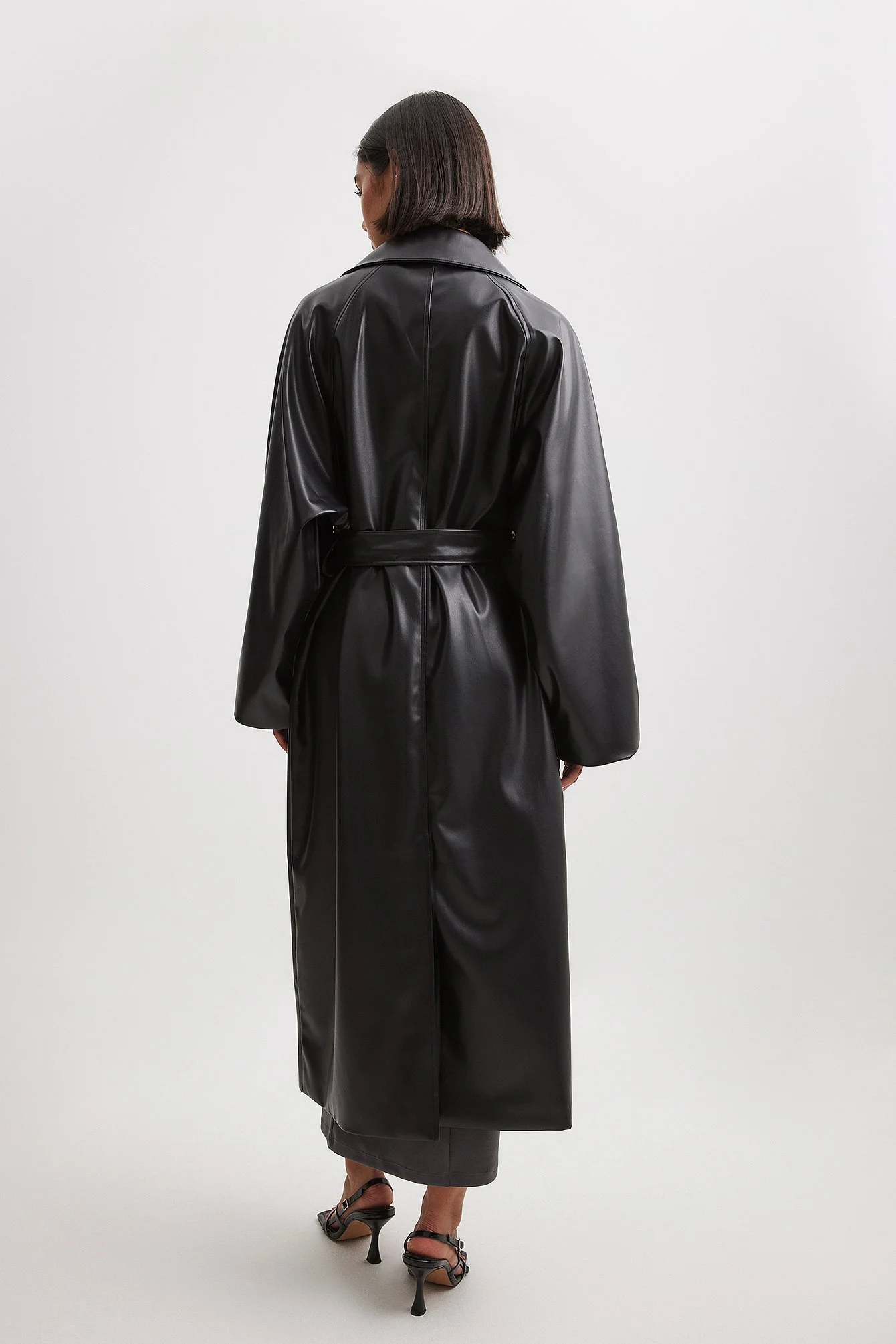 Oversize-Trenchcoat aus PU