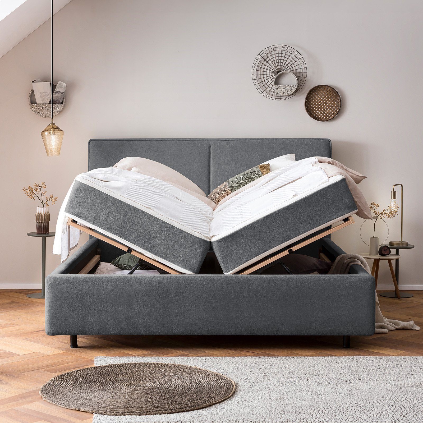 BettCo Stauraumbett Bari (in Dunkelgrau Teddystoff, 140 x 200 cm), Bettkasten XXL, optionale Matratze, mit Lattenrost, Runde Metallfüße