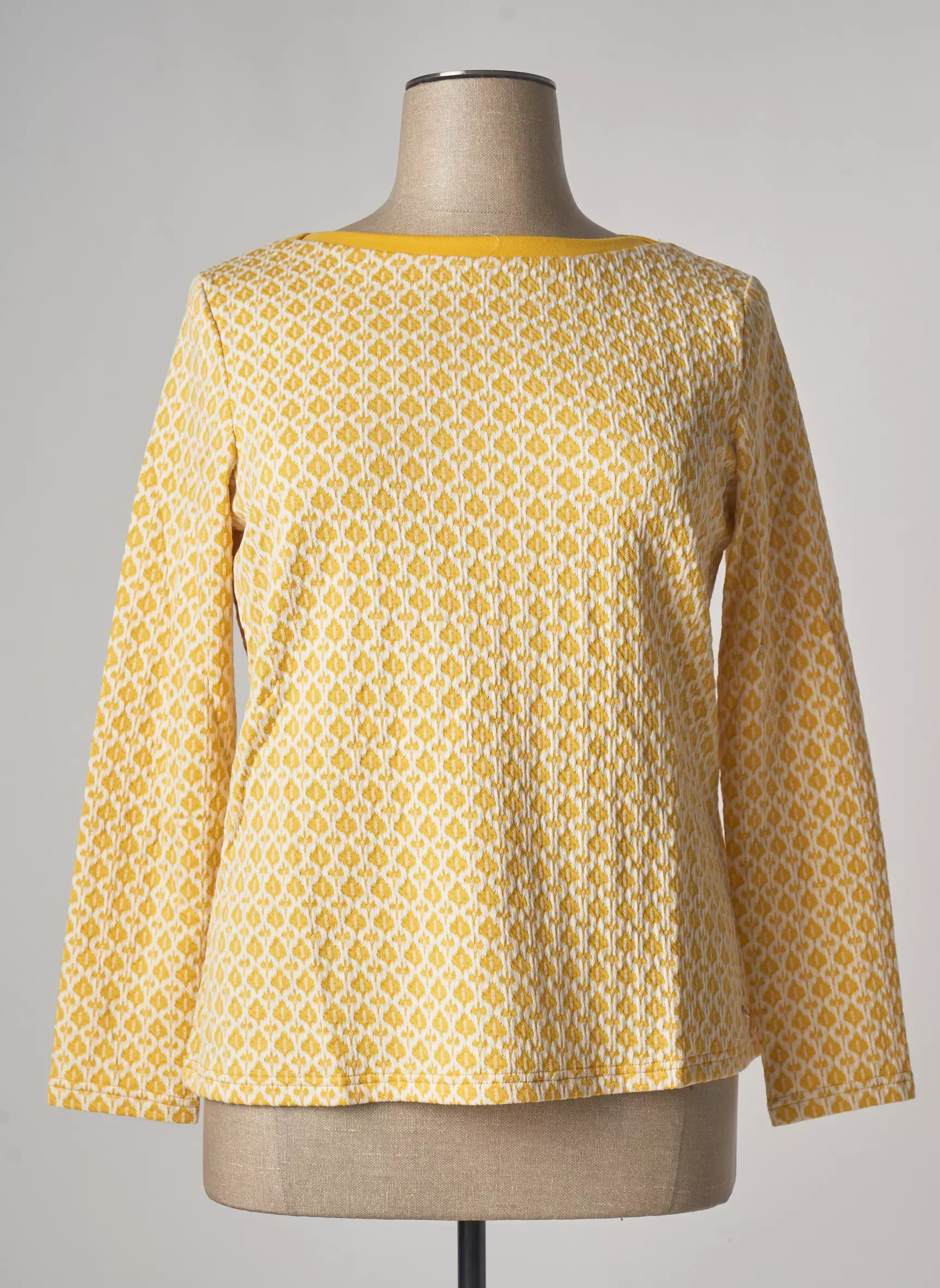 La Fiancee Du Mekong Tops Femme couleur jaune