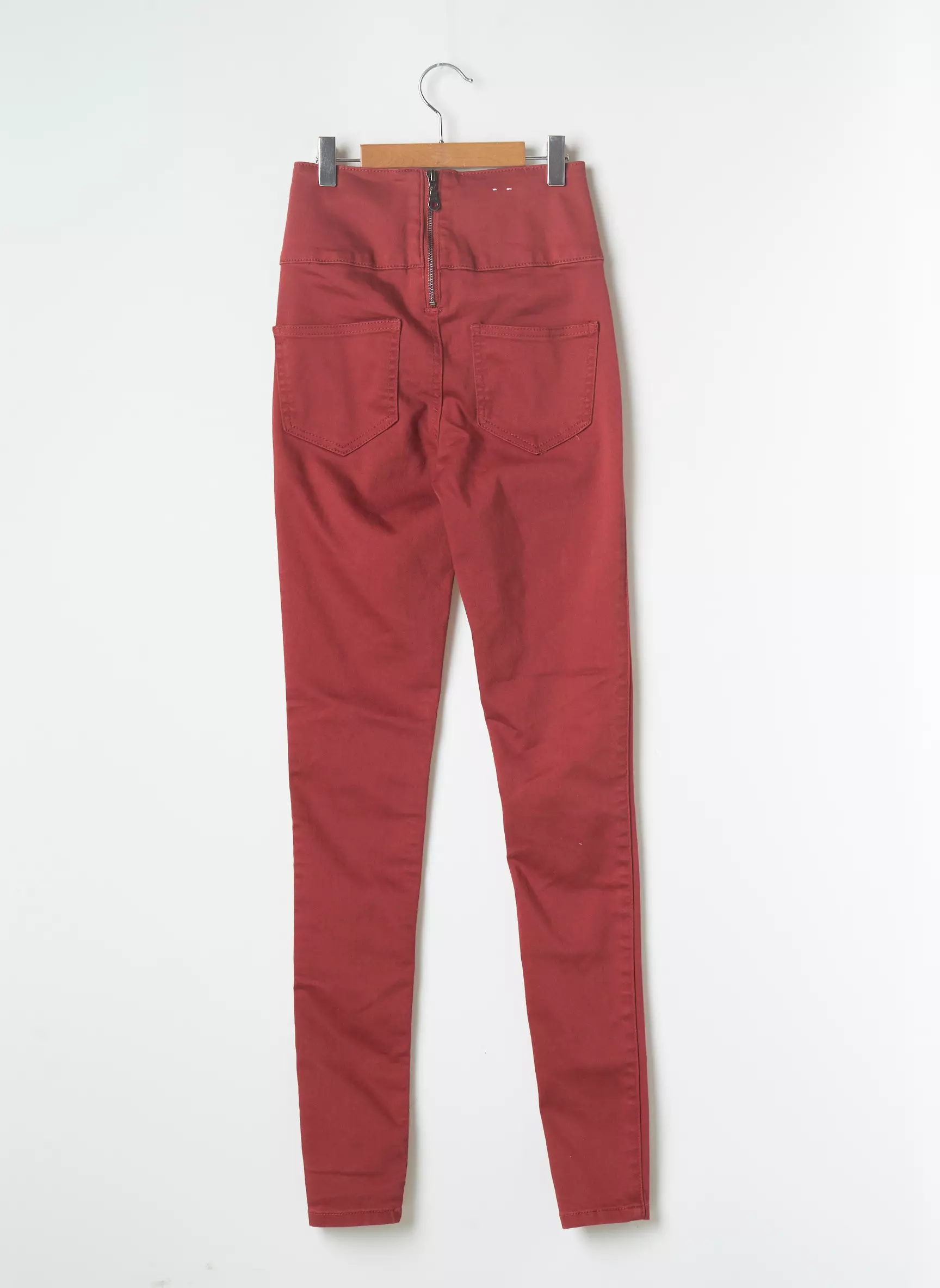 Pieces Pantalons Slim Femme couleur rouge