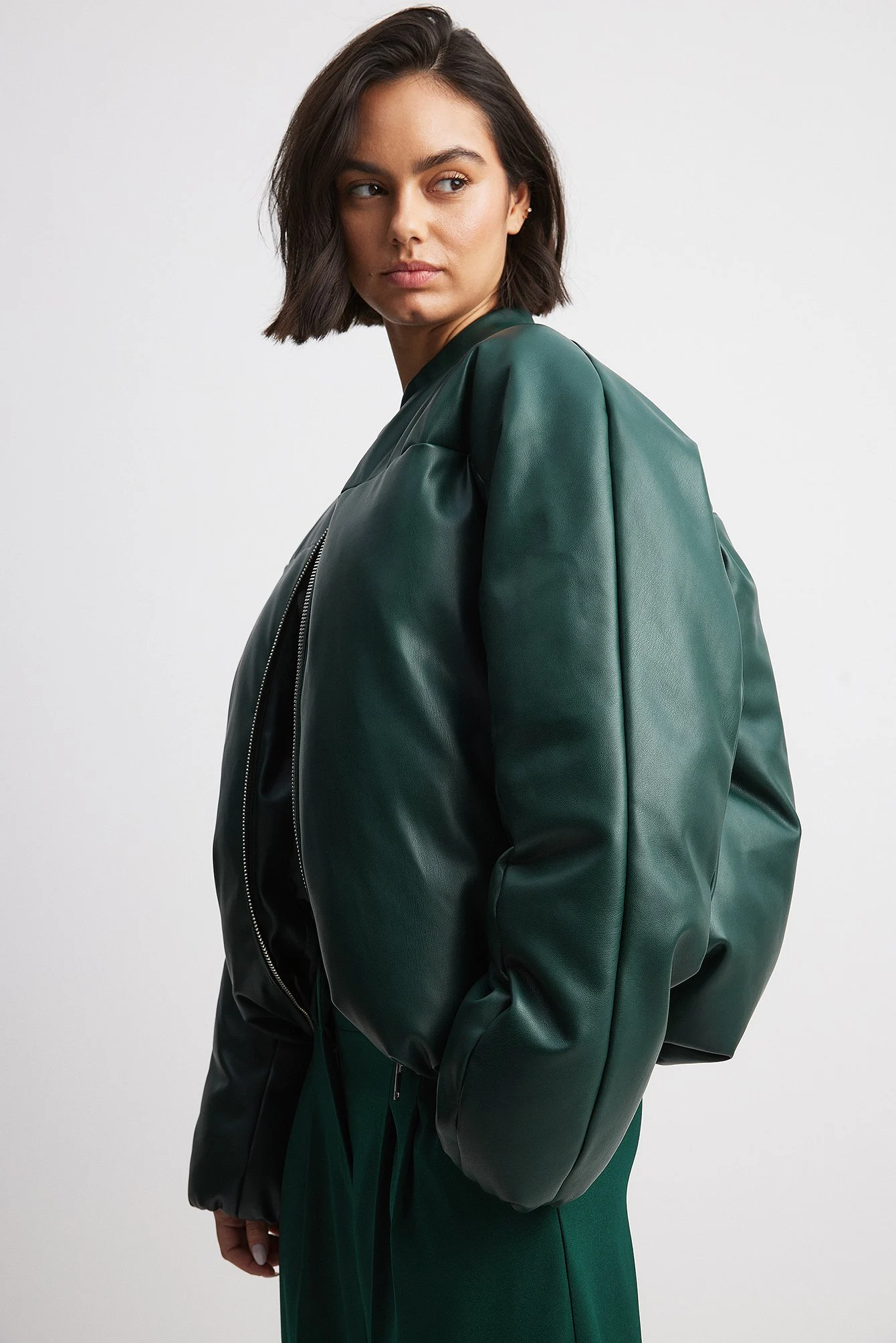 Oversized, gesteppte PU-Bomberjacke