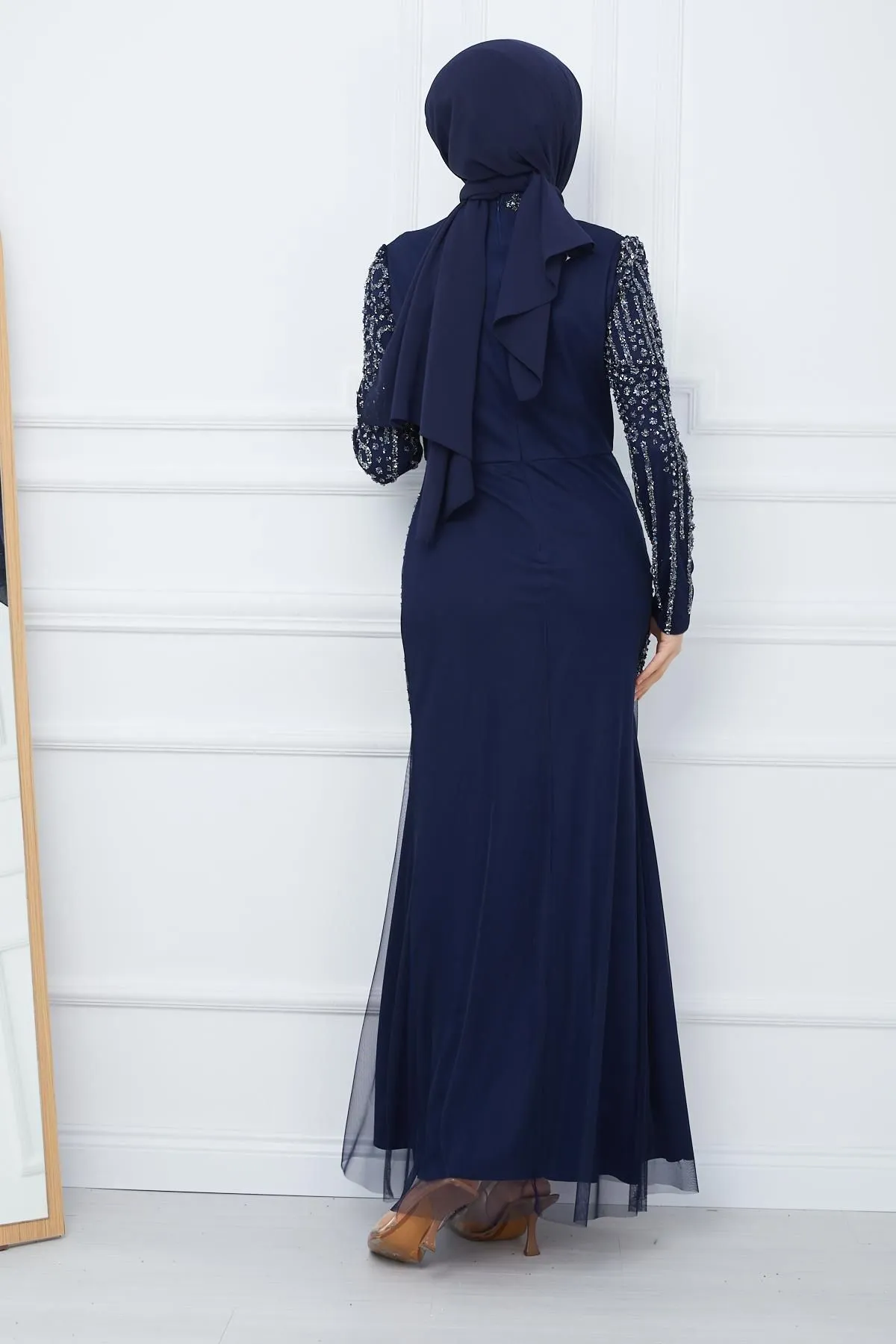 Olcay  Mit Perlen und Juwelen besetztes Tüll-Hijab-Abendkleid, MARINEBLAU 1663