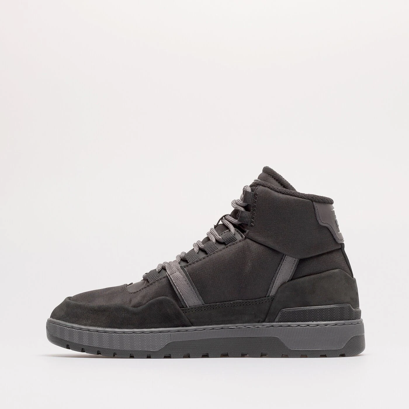 LACOSTE T-CLIP WNTR MID 222 2 Schwarz