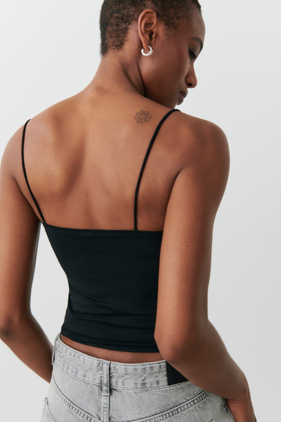 Spaghetti strap singlet