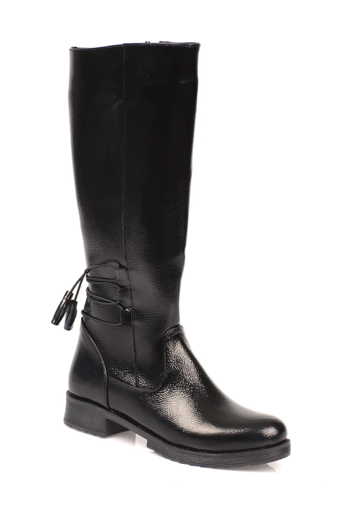 Capone Outfitters  Damenstiefel aus knitterigem Lackleder unterhalb des Knies und des Knöchels mit Schnürung und seitlichem Reißverschluss