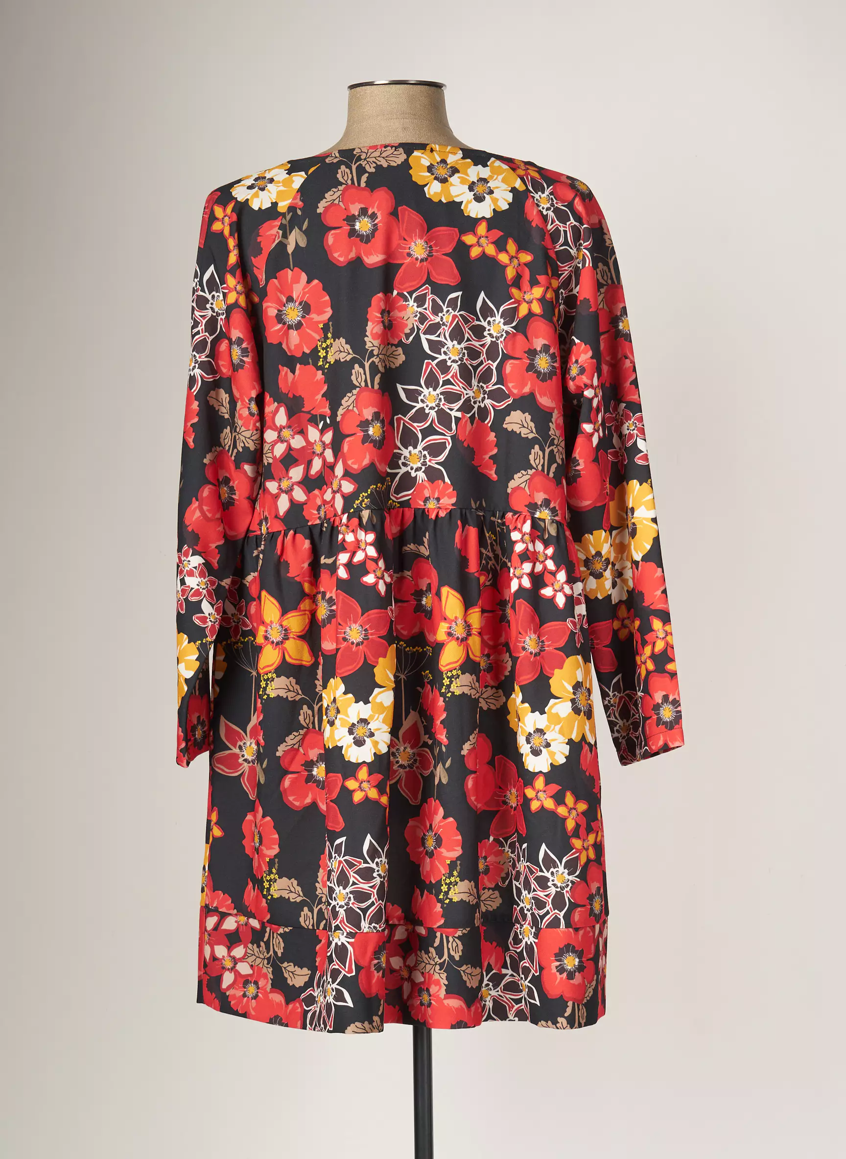 G Oze Robes Courtes Femme couleur rouge