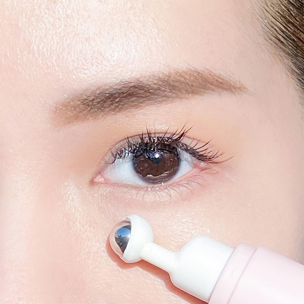 Sampar Merveill'Yeux noćni roll-on