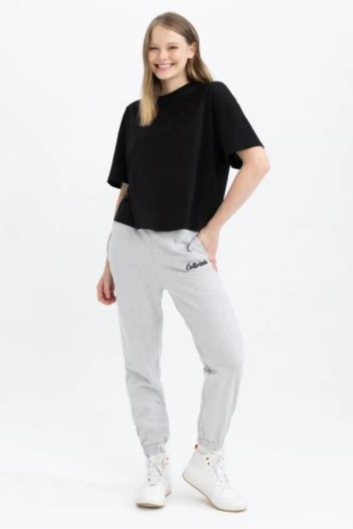 DeFacto  Cool bedruckte Jogger-Jogginghose X5391az23sp