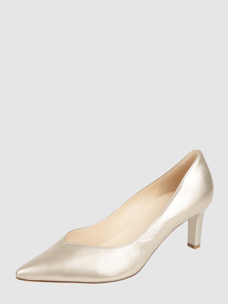 Pumps aus Leder mit Pfennigabsatz in gold