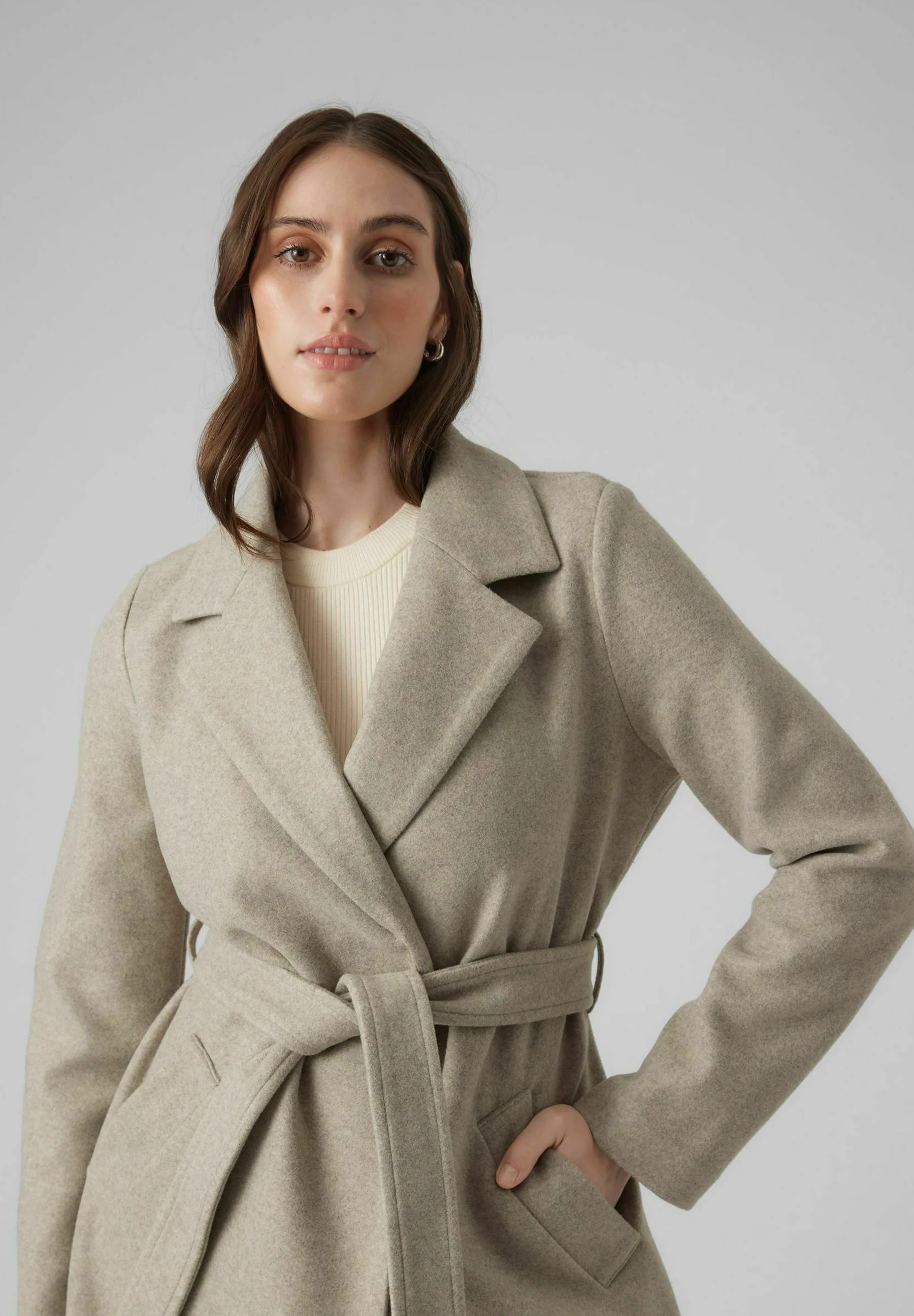 Vero Moda VMFORTUNEAYA SS23NOOS - Abrigo clásico