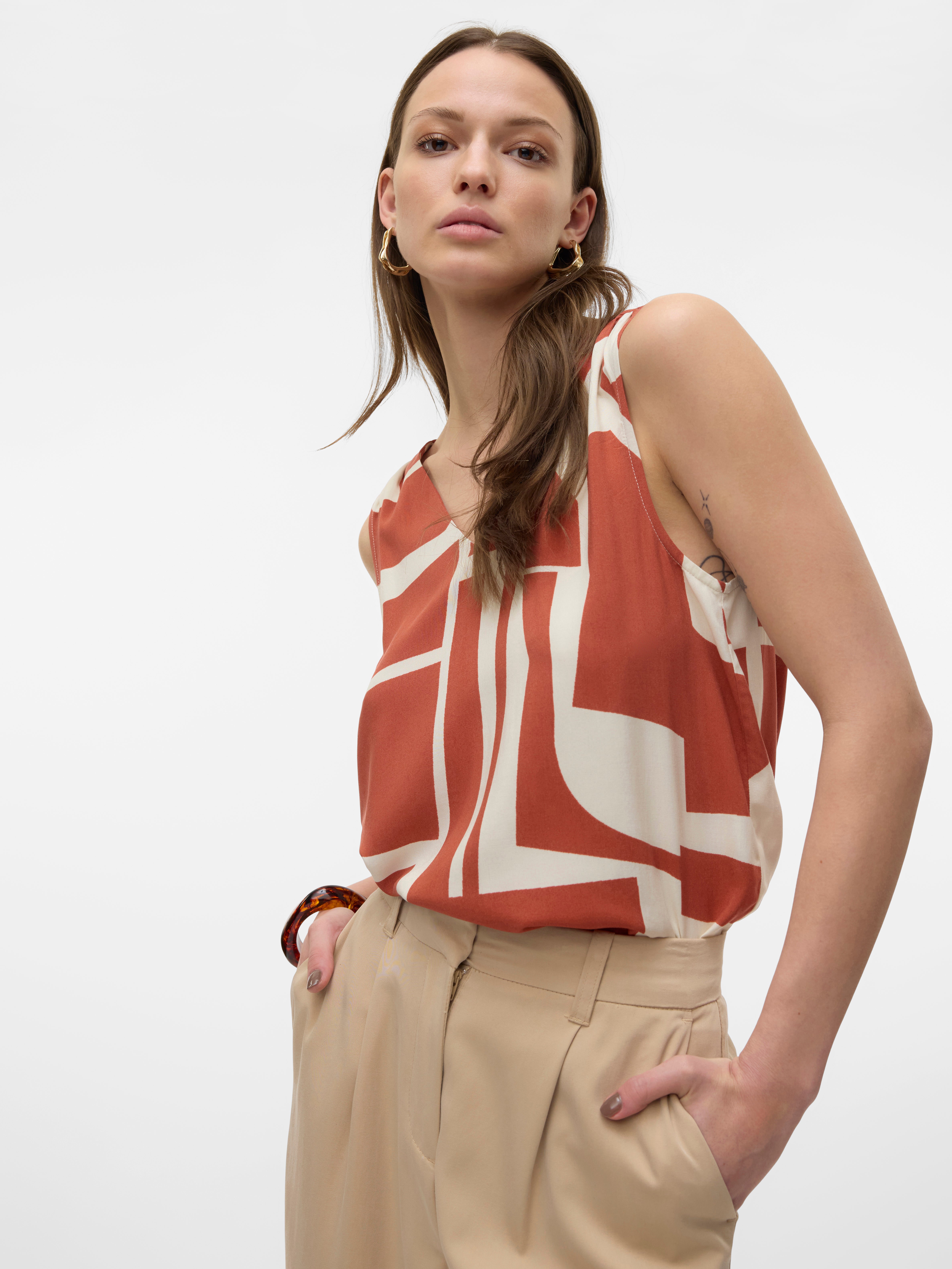 VMEASY Top