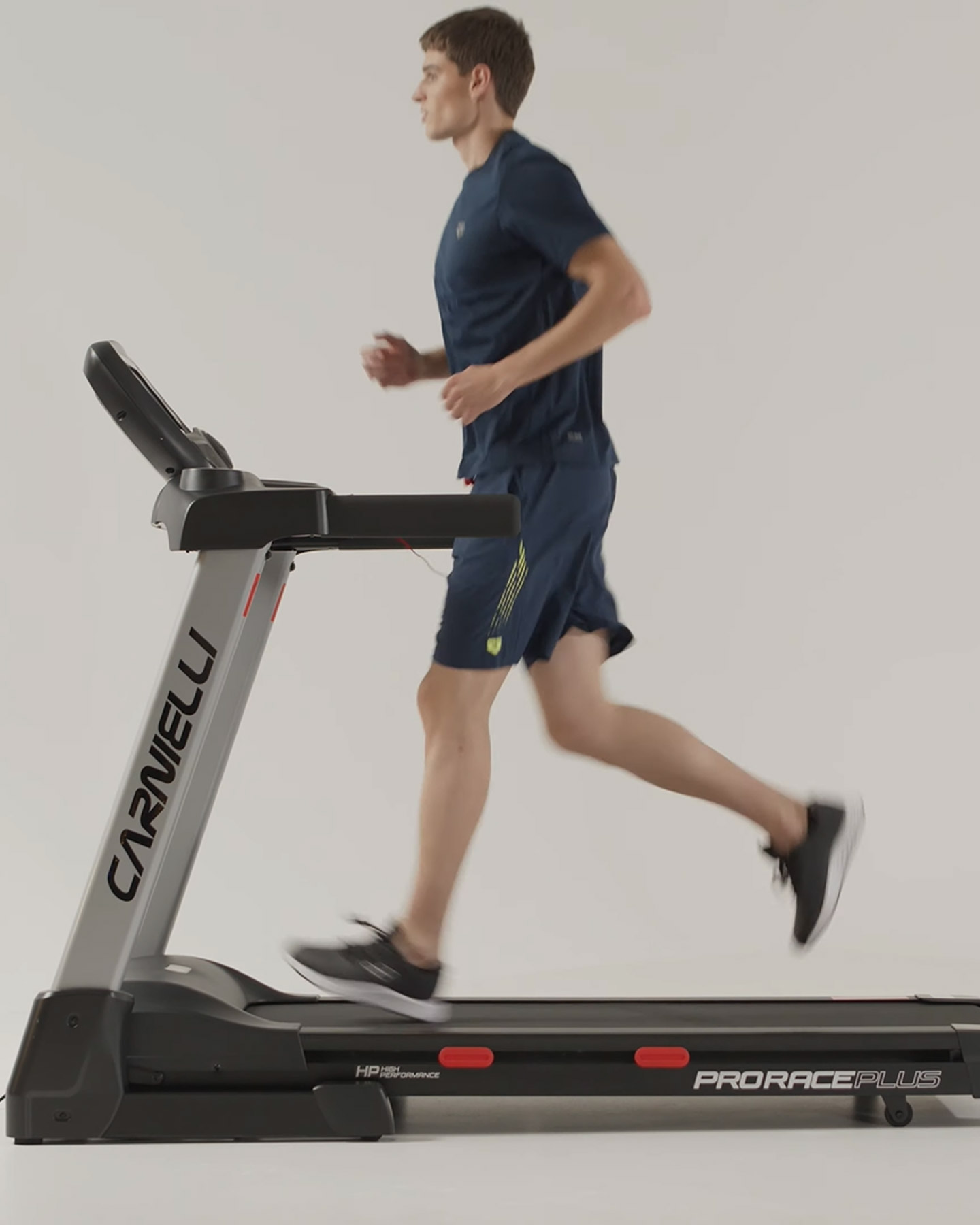 Bežecký pás Carnielli HP Pro Race Plus R3 PLUS DOTYKOVÁ OBRAZOVKA