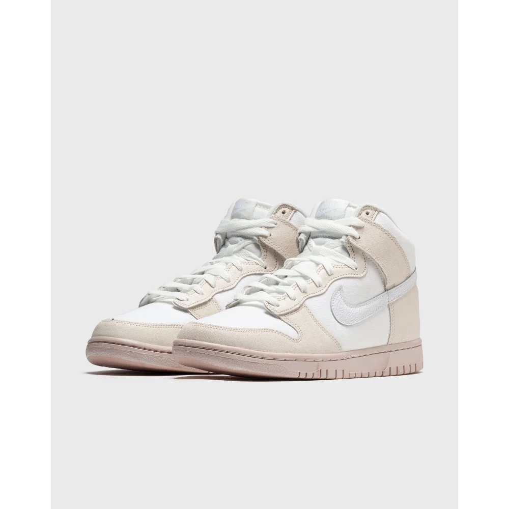 Nike Dunk High Retro DV0822-100 / weiss