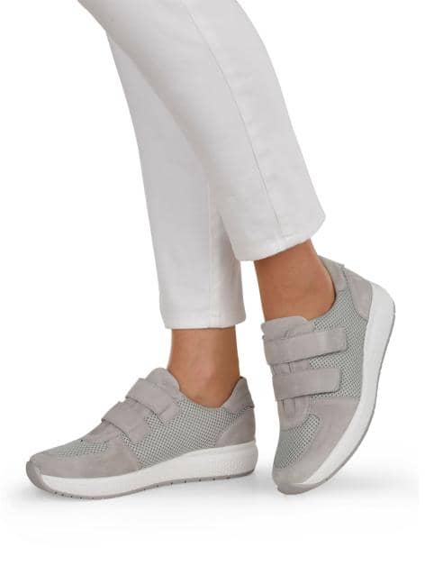 Sportschuh mit Shock-Absorber