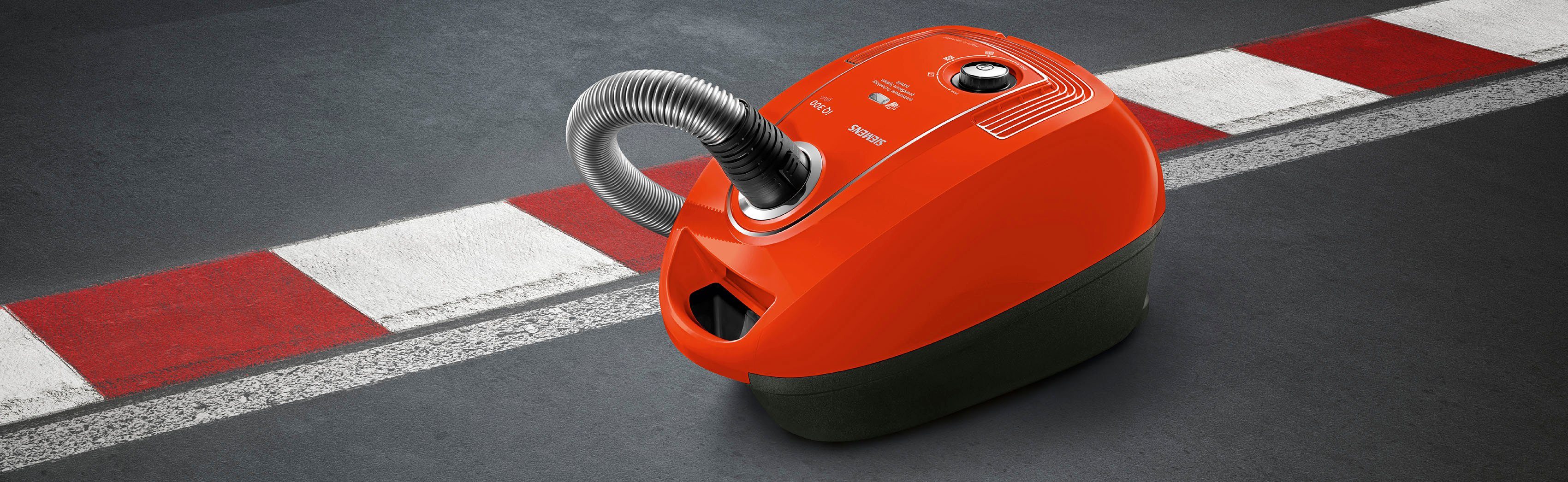 SIEMENS Bodenstaubsauger Plus Limited Edition iQ300 VSP3AAAA, rot, 750 W, mit Beutel, Bodendüse für Parkett, Teppich, Fliesen