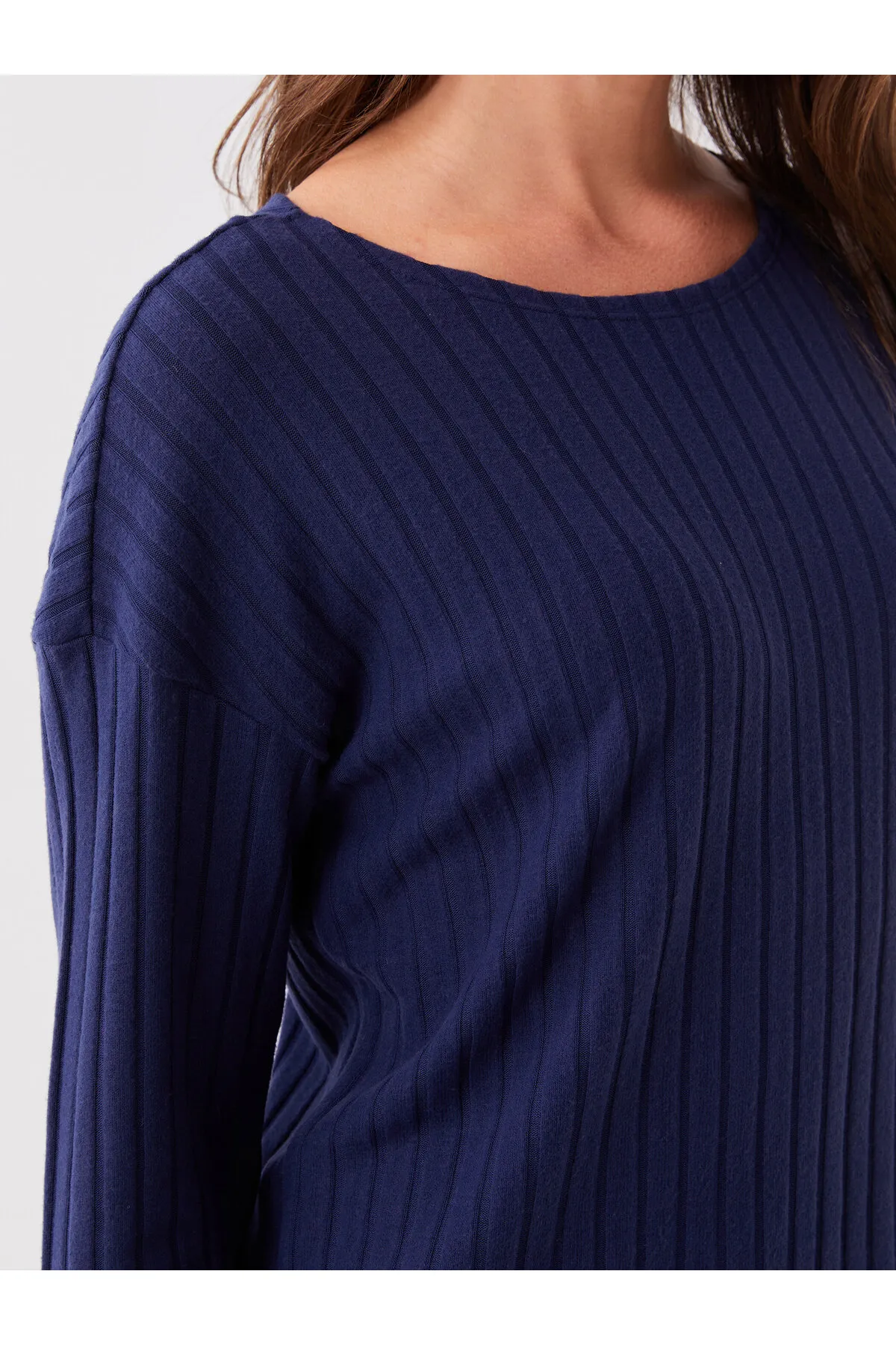 LC Waikiki  Einfarbiges, langärmliges Damen-Pyjama-Set mit Rundhalsausschnitt