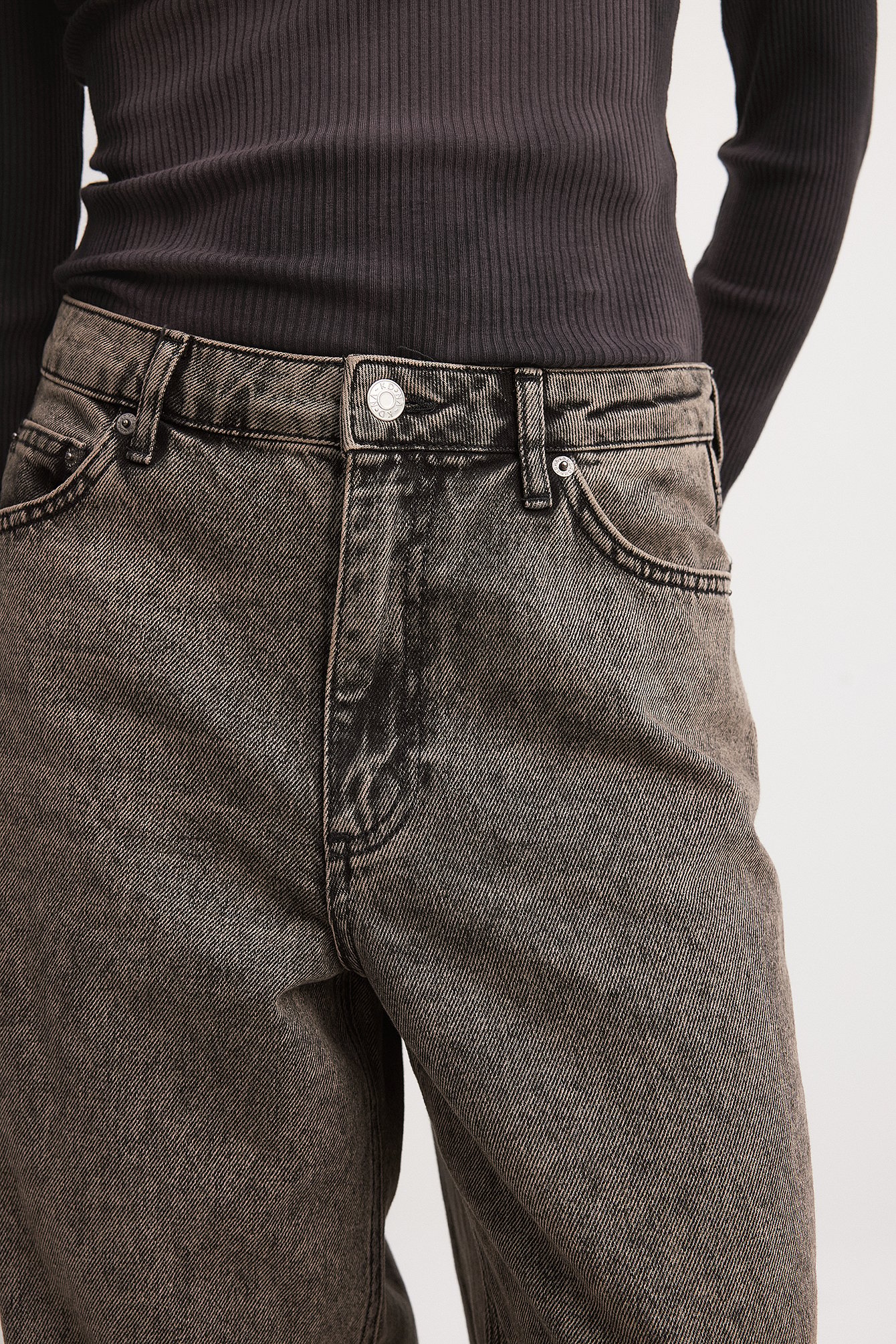 Lockere Jeans mit mittlerer Taille