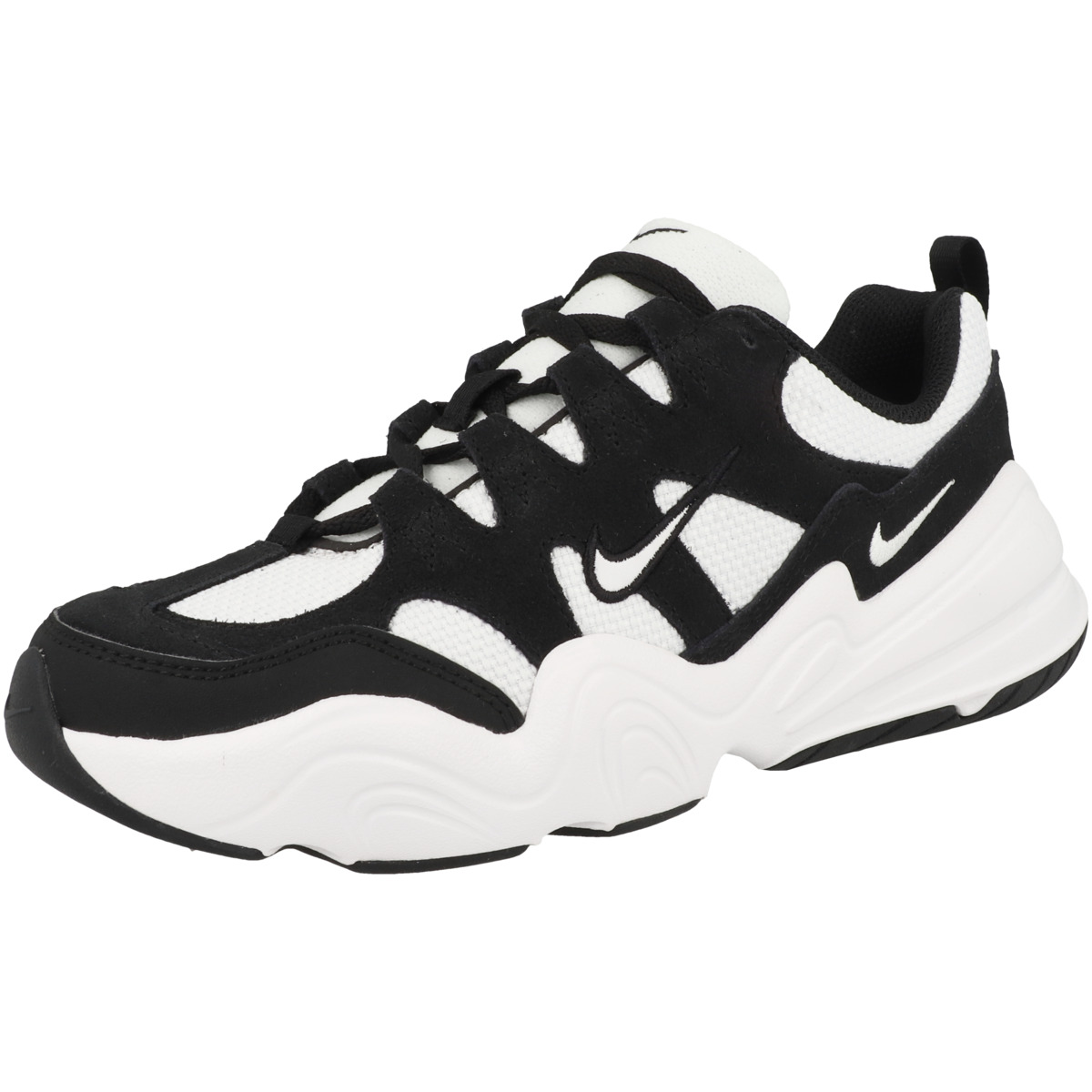 Nike Sportswear Tech Hera Sneaker Low weiss