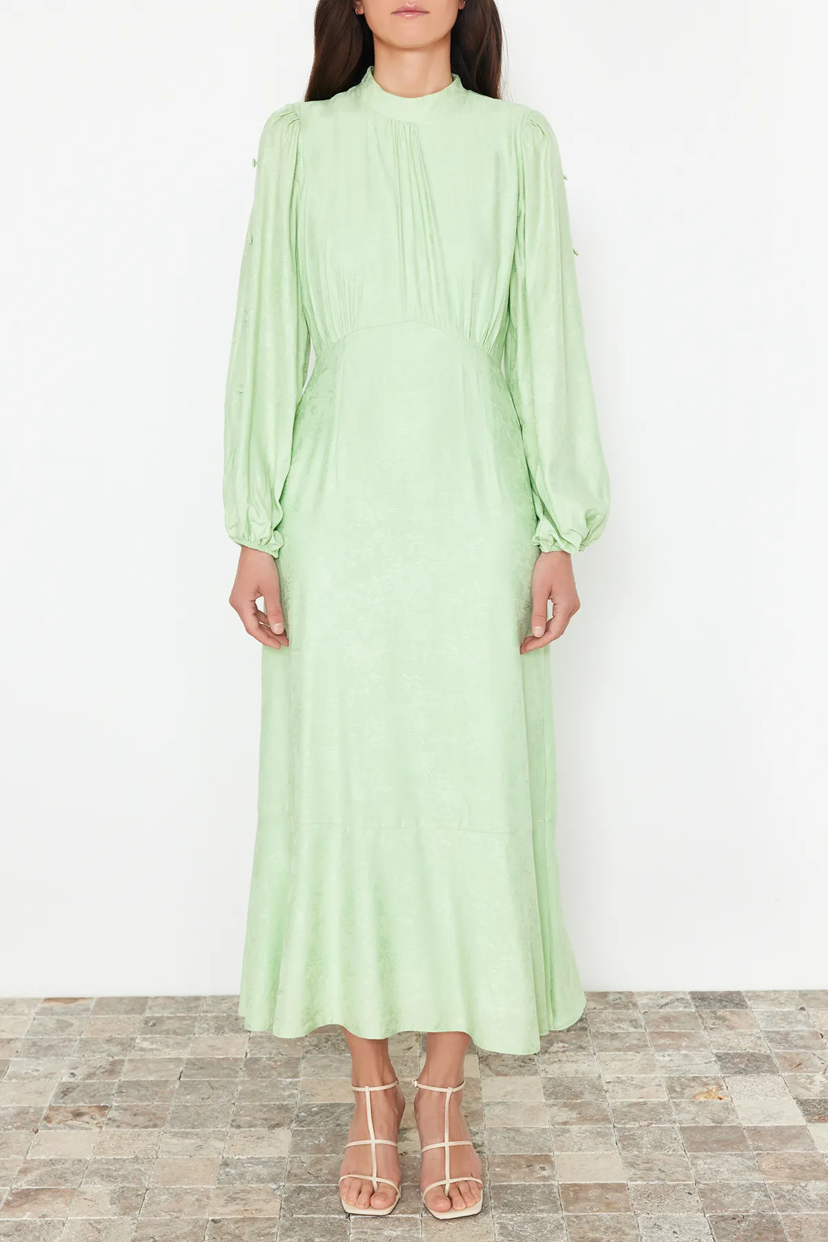 Trendyol Modest  Mintgrünes, gewebtes Jacquardkleid mit Blumenmuster TCTSS24EB00064