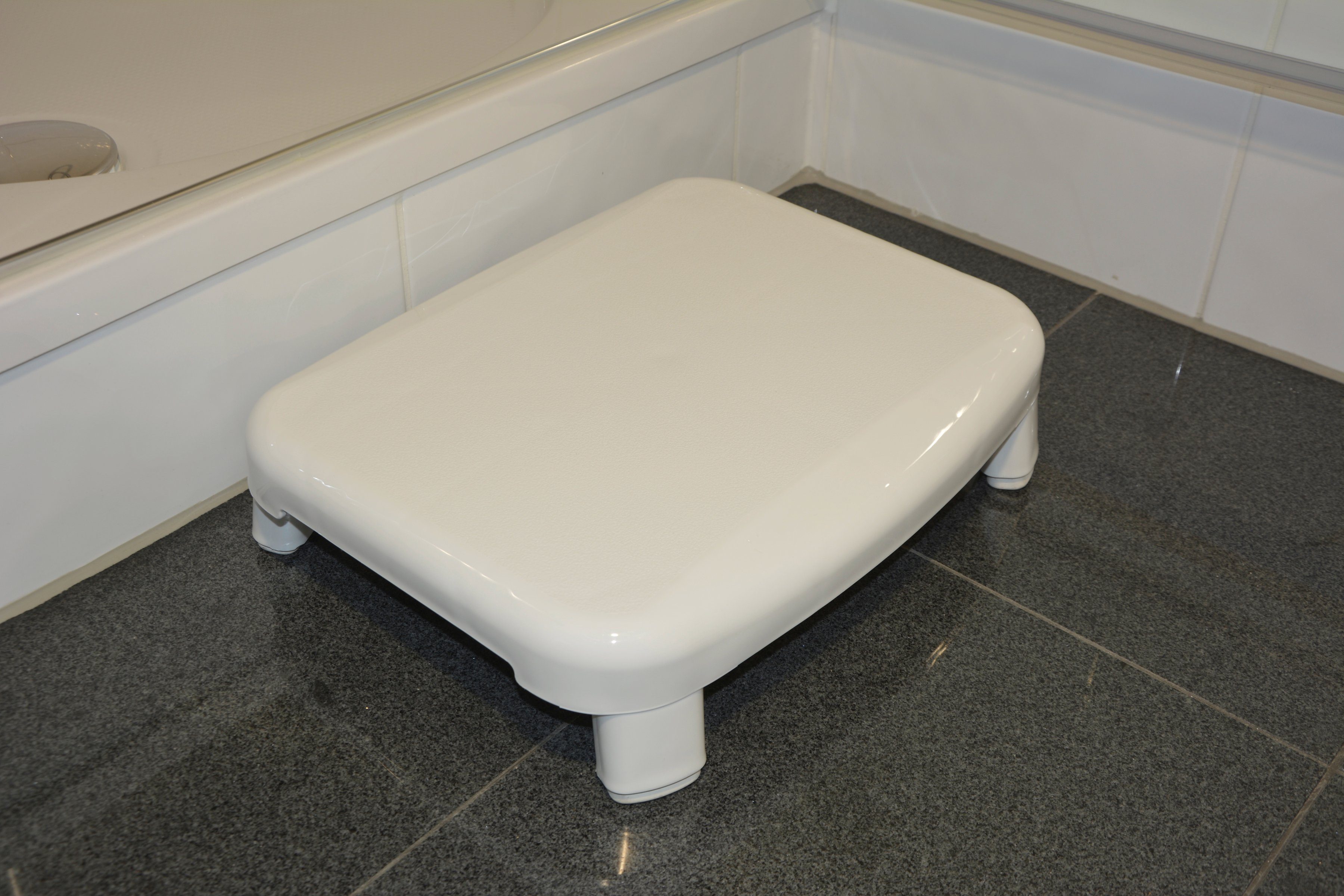 Bischof Bad-Stufe Bad- und Treppenstufe
