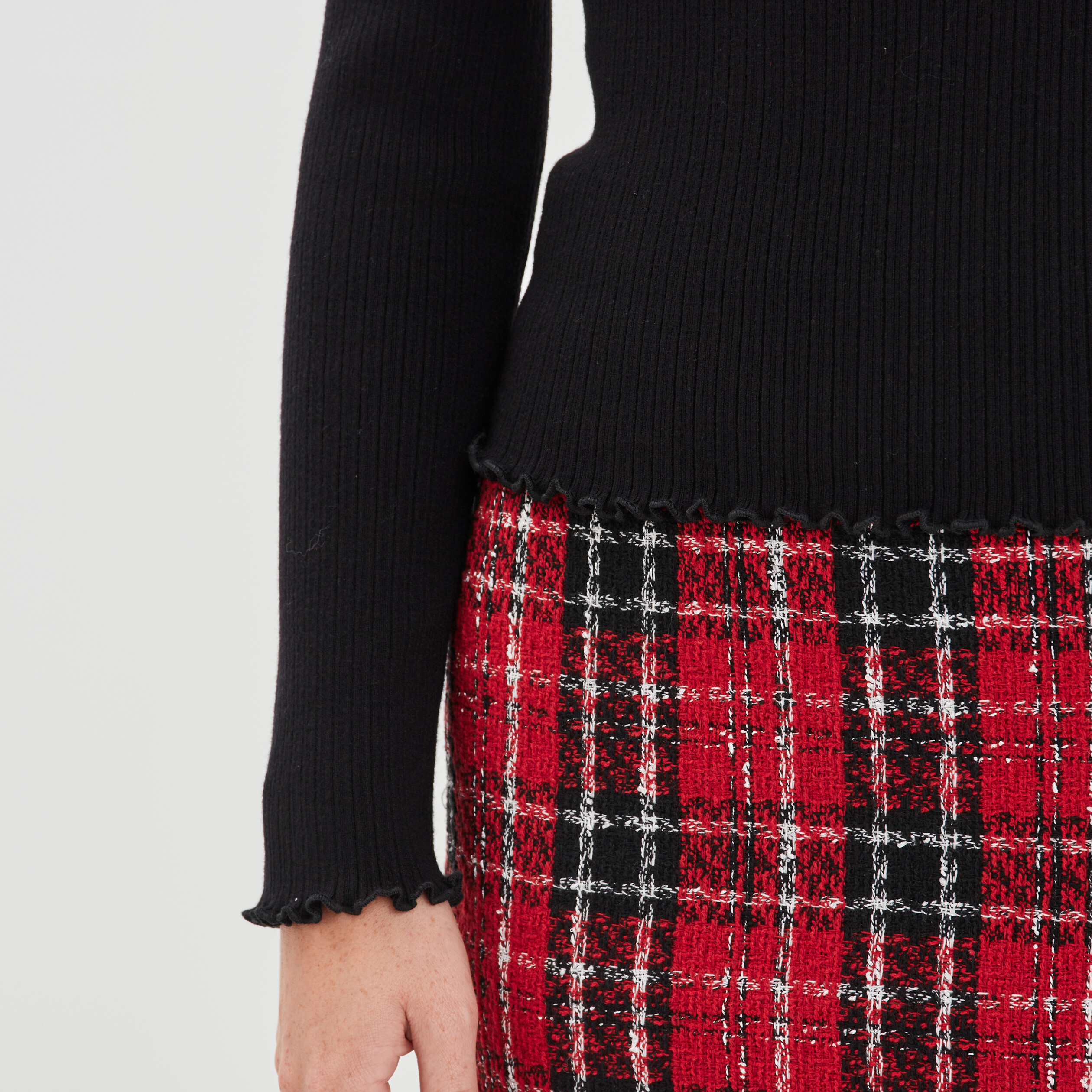 Pull côtelé col roulé ajusté court noir femme | La Halle