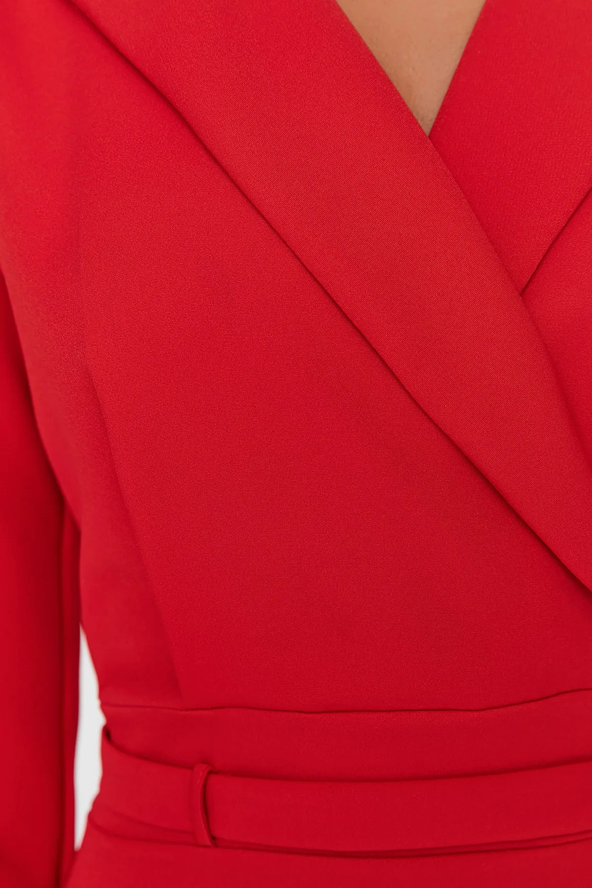 Trendyol Collection  Rotes Mini-Webkleid mit Jackenkragen TWOAW23EL00360