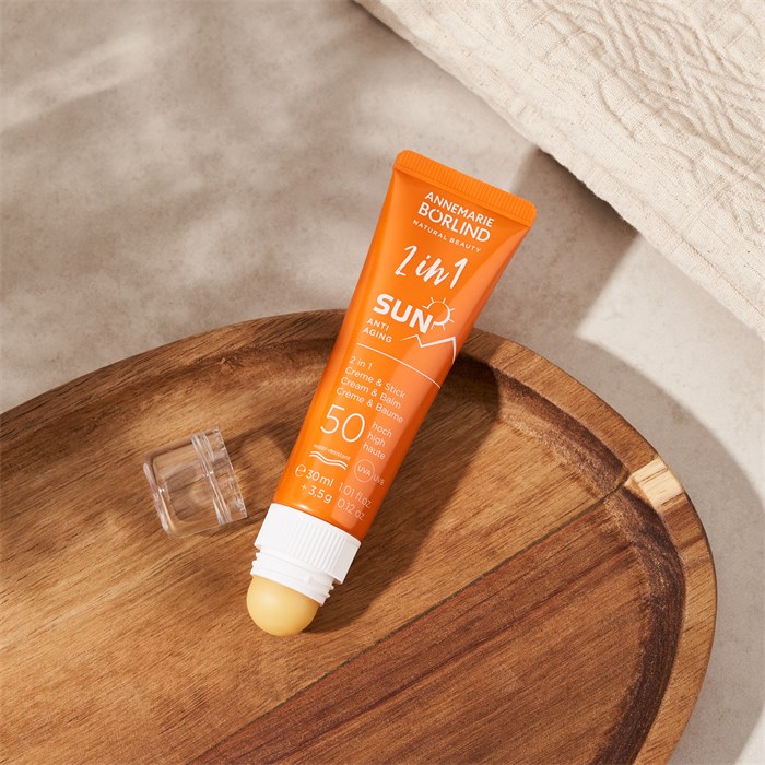 2 in 1 Creme & Stick SPF 50