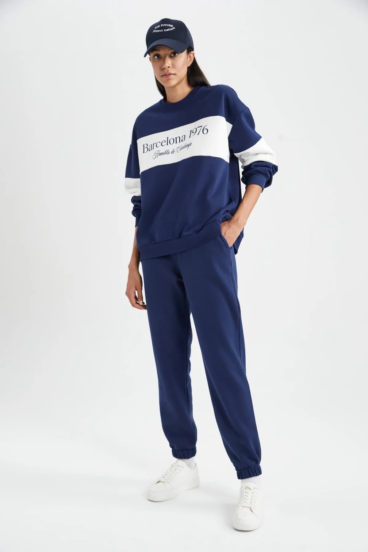 DeFacto  Jogger Dicke Jogger-Jogginghose mit Taschen B1859ax23au