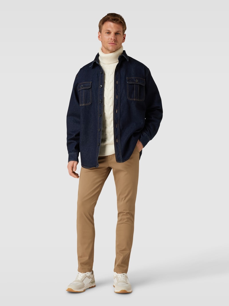 Slim Fit Chino mit seitlichen Eingrifftaschen in camel