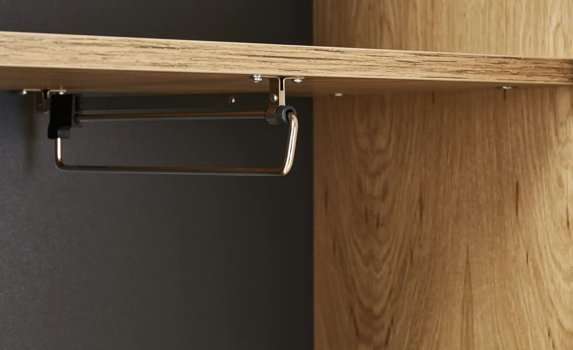 Dielenschrank