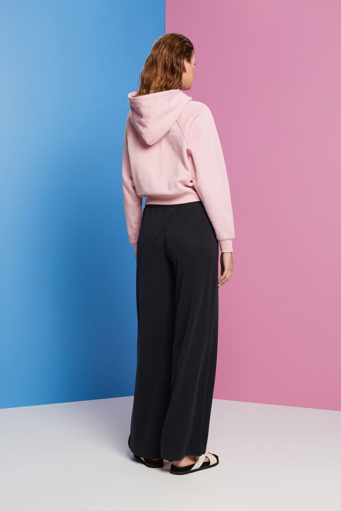 Gewebte Hose mit weitem Bein