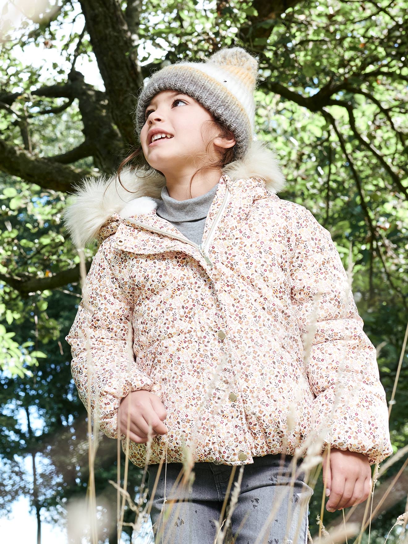 Doudoune courte à capuche imprimée fleurs fille lilas clair