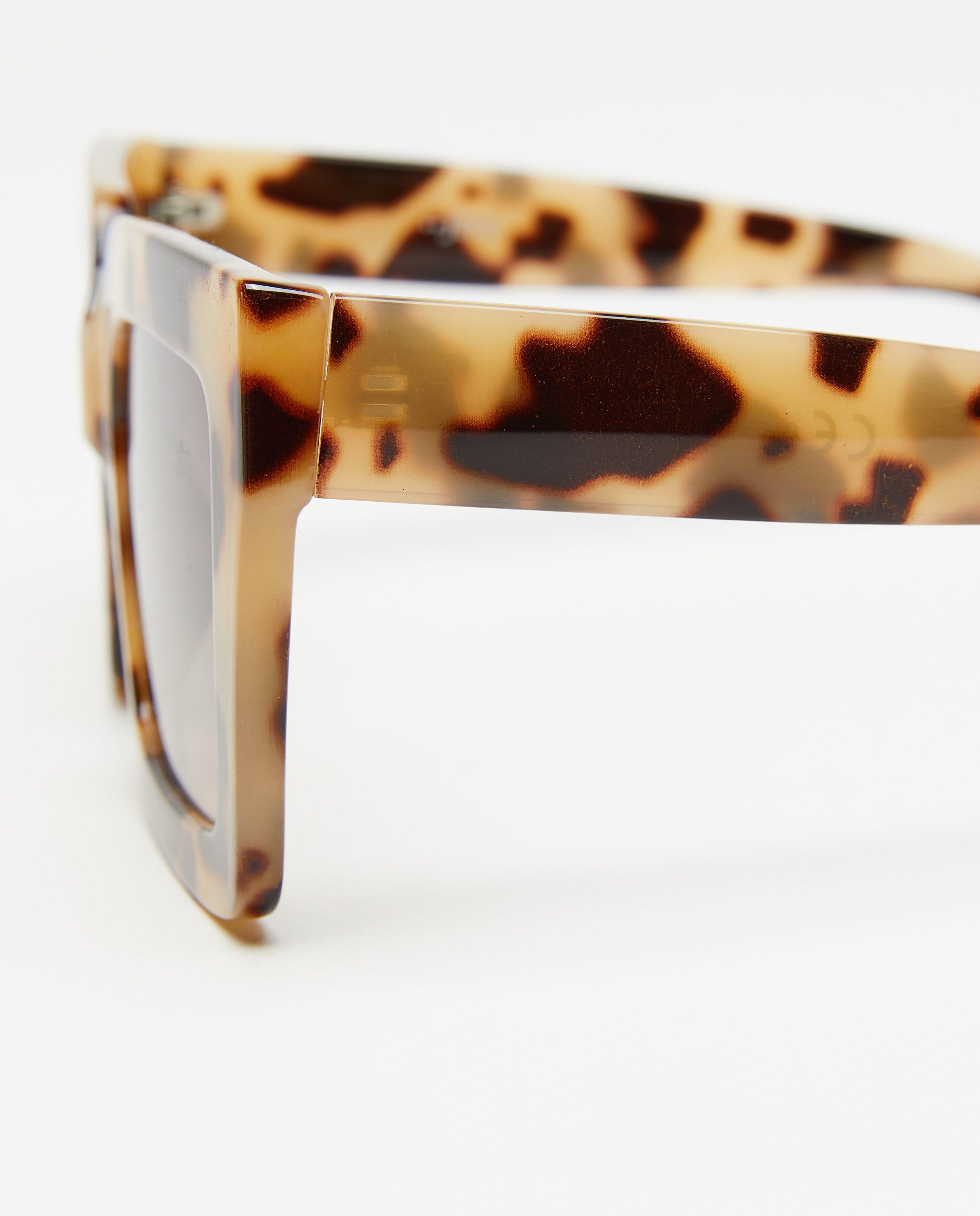 Ochelari de soare Sora cu imprimeu leopard maro