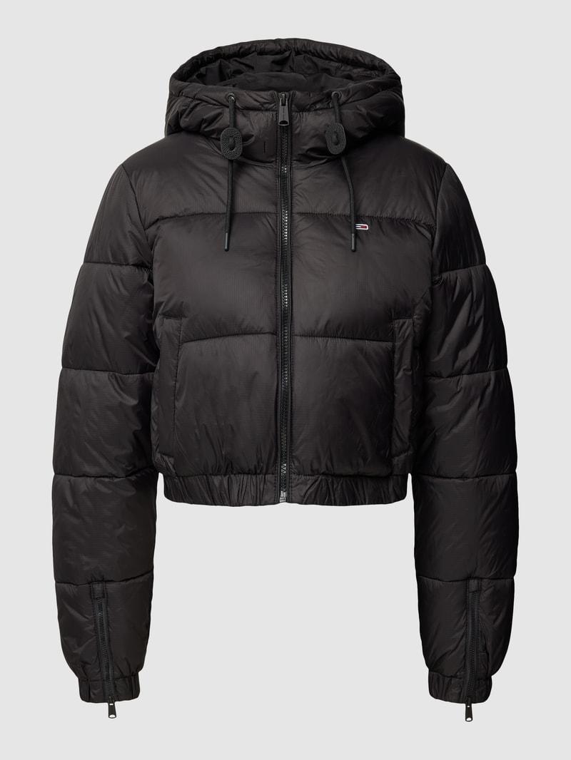 Crop Steppjacke mit Kapuze in schwarz