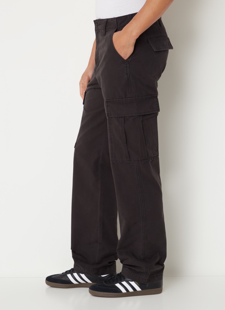 Pantaloni cargo Levi's cu croială dreaptă și buzunare cu clapă