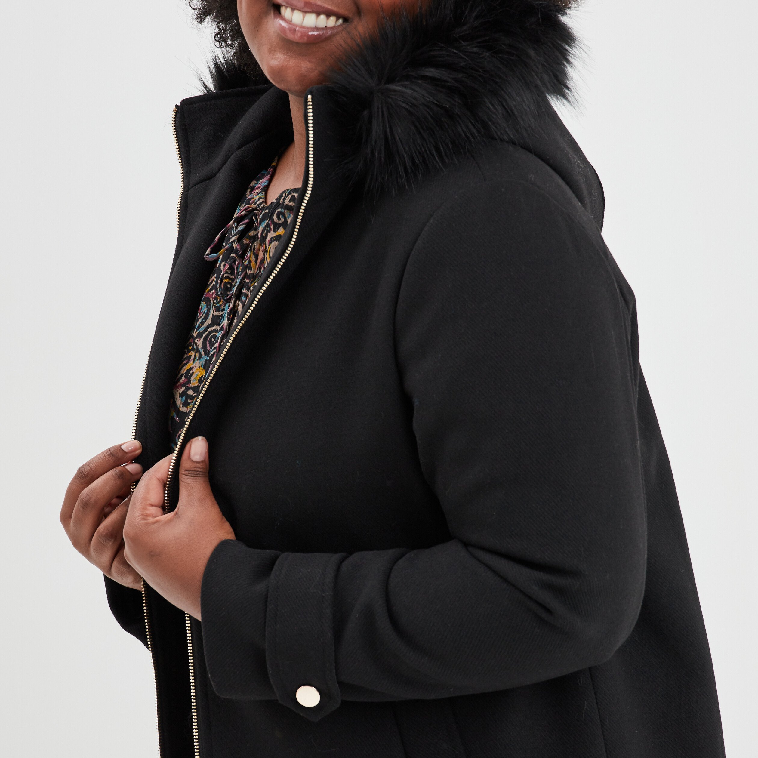 Manteau à capuche fourrure amovible noir femme grande taille | La Halle