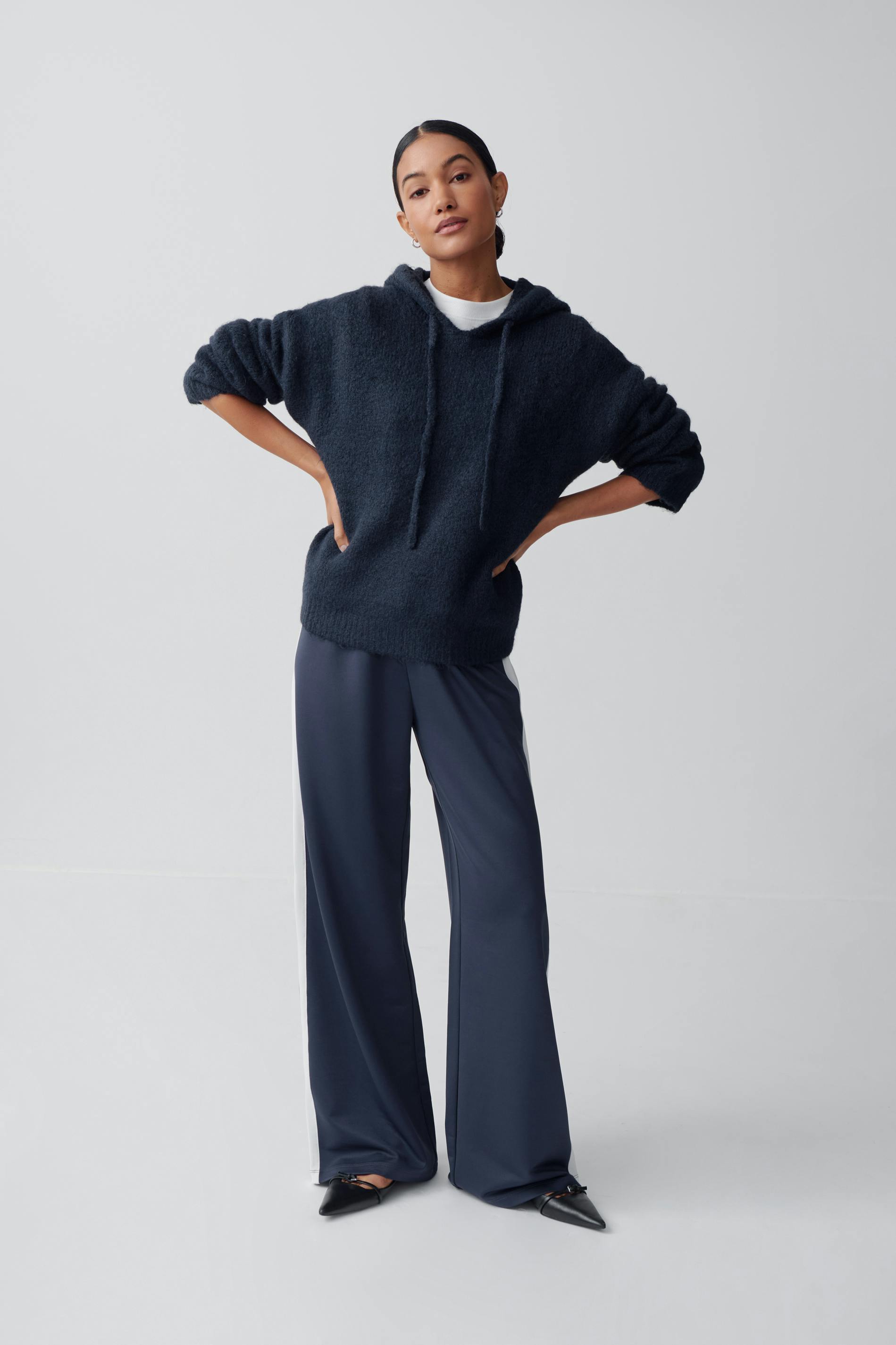 Knitted hoodie